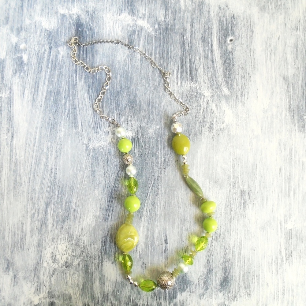Green beaded necklace